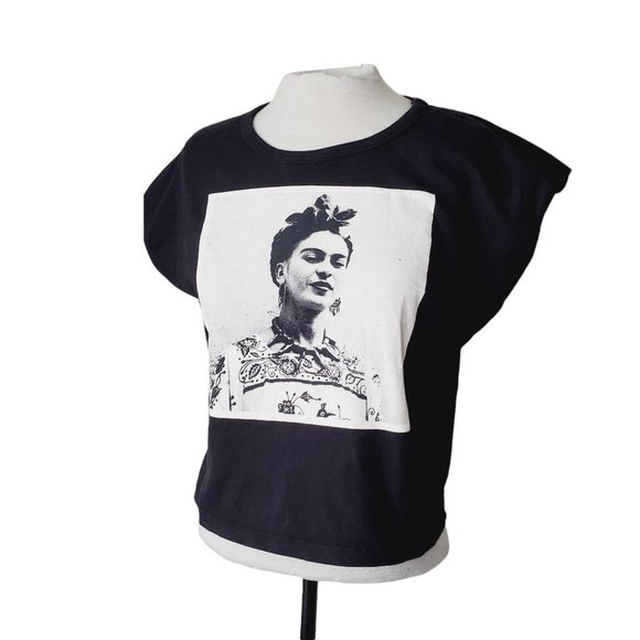 Frida Kahlo Official T-Shirt Portrait Tribute Graphic Boxy Black L - Picture 2 of 11